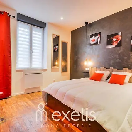 Apartament - Charles Sous Le Charme ! - *